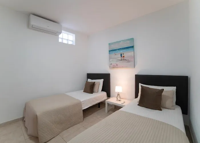 Velero Villa *